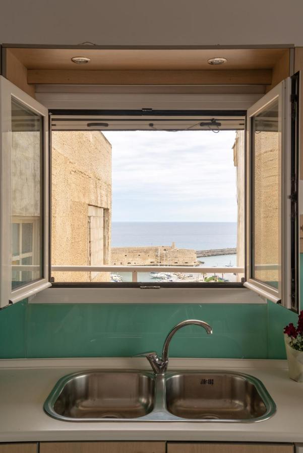 Penthouse Apartment In Downtown With Seaview Heraklion (Crete) Exterior foto